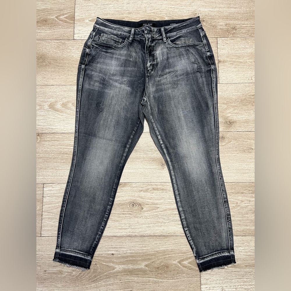 Judy Blue Release Hem Gray Distressed Skinny Fit Jeans Size 18W JB88165
